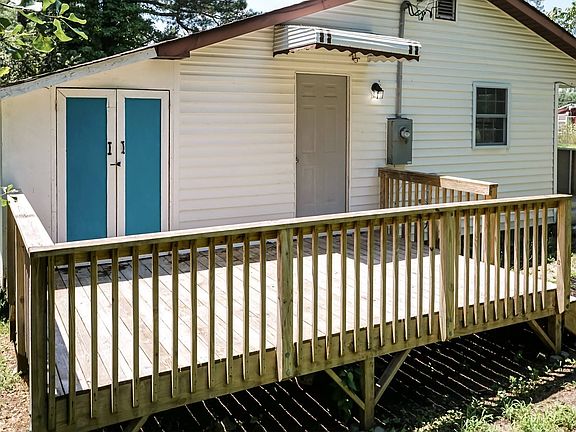 5th image of 3728 Gideon Dr