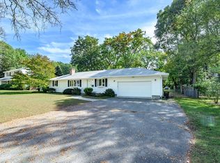 557 Maple Rd #1, Longmeadow, MA 01106