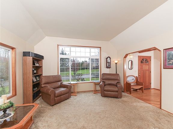 4th image of 7300 67th St NE