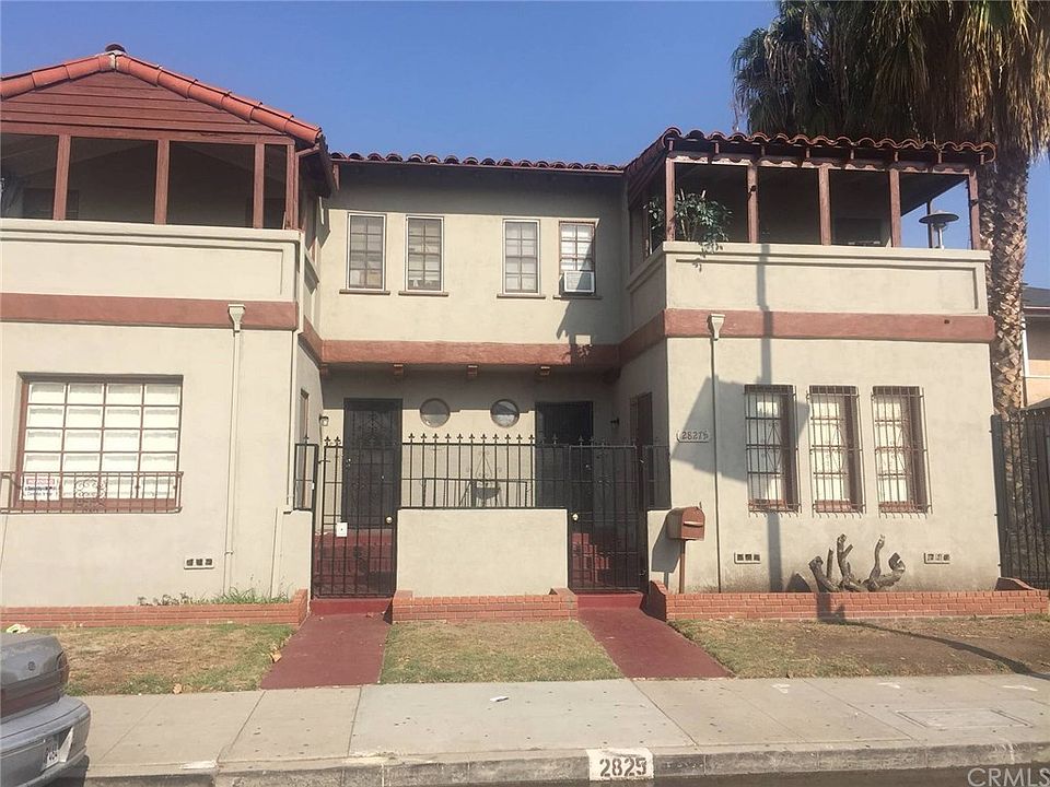 1st image of 2825 W Vernon Ave