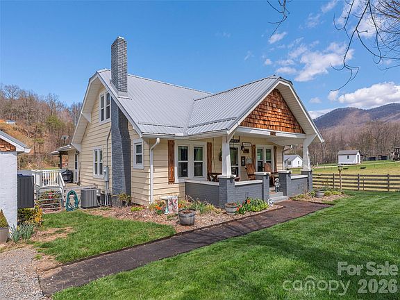 2nd image of 4896 Dutch Cove Rd