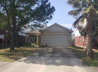 19131 Royal Isle Dr, Tomball, TX 77375
