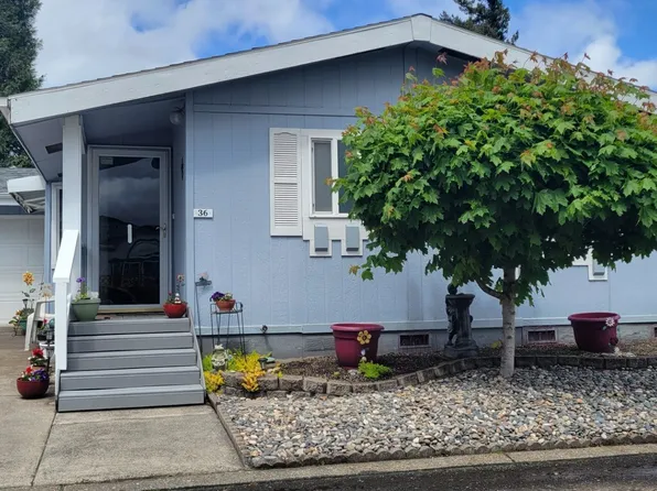 1111 SE 3rd Ave, Canby, OR 97013