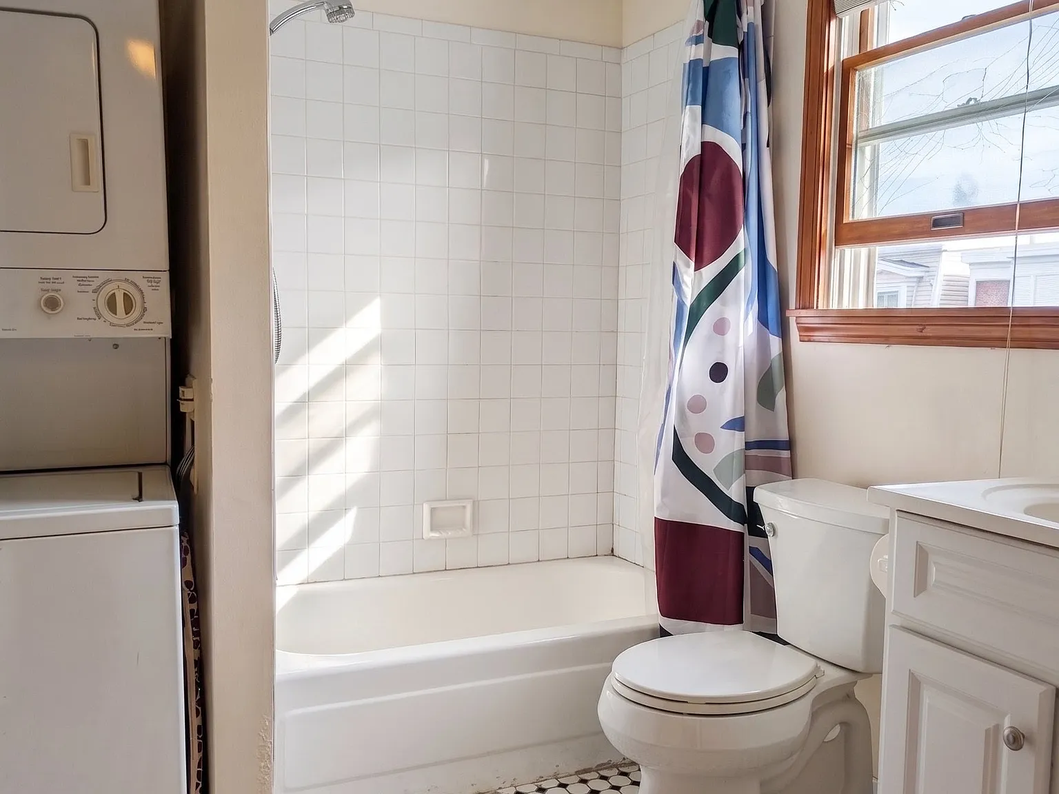 2 bed, 1100 sqft, $3,200 — Photo 4