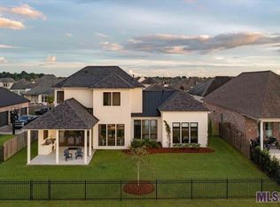 2710 Shore Bend Ave, Baton Rouge, LA 70810