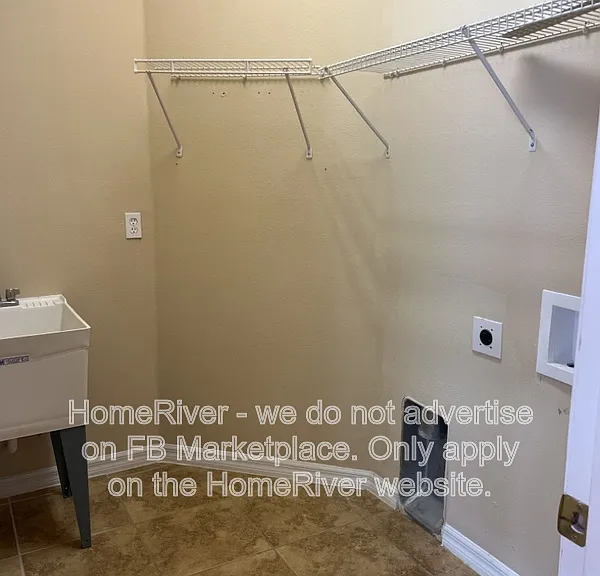 12959 Runswick Ave — Photo 3