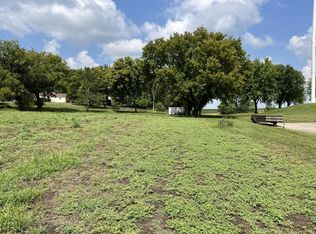 1970 Norway Ave, Windom, MN 56101