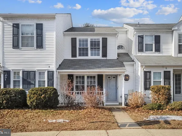 21 Van Horn Pl, Southampton, PA 18966