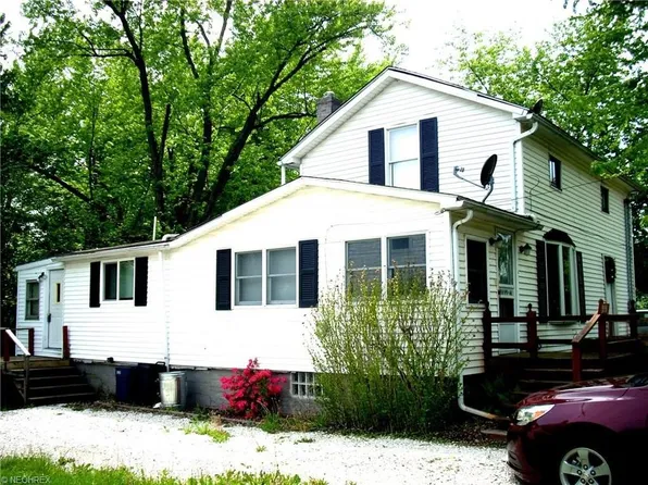 4894 Warren Sharon Rd, Vienna, OH 44473