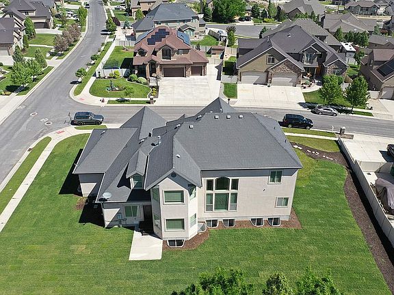 2nd image of 1703 W Man O War Dr