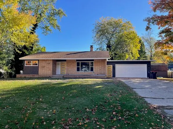 223 Cypress Ave, Holland, MI 49423