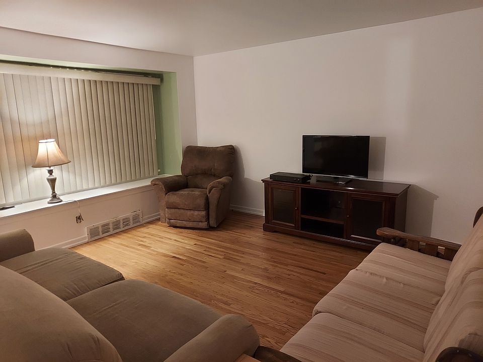 1st image of 101 Brinton St #1