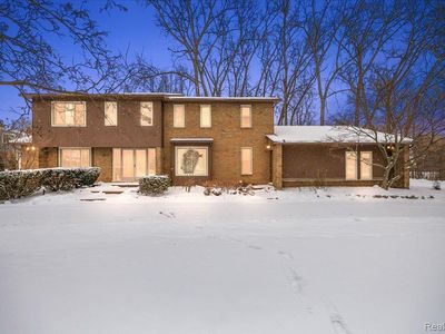 4539 Middleton Dr, West Bloomfield, MI, 48323