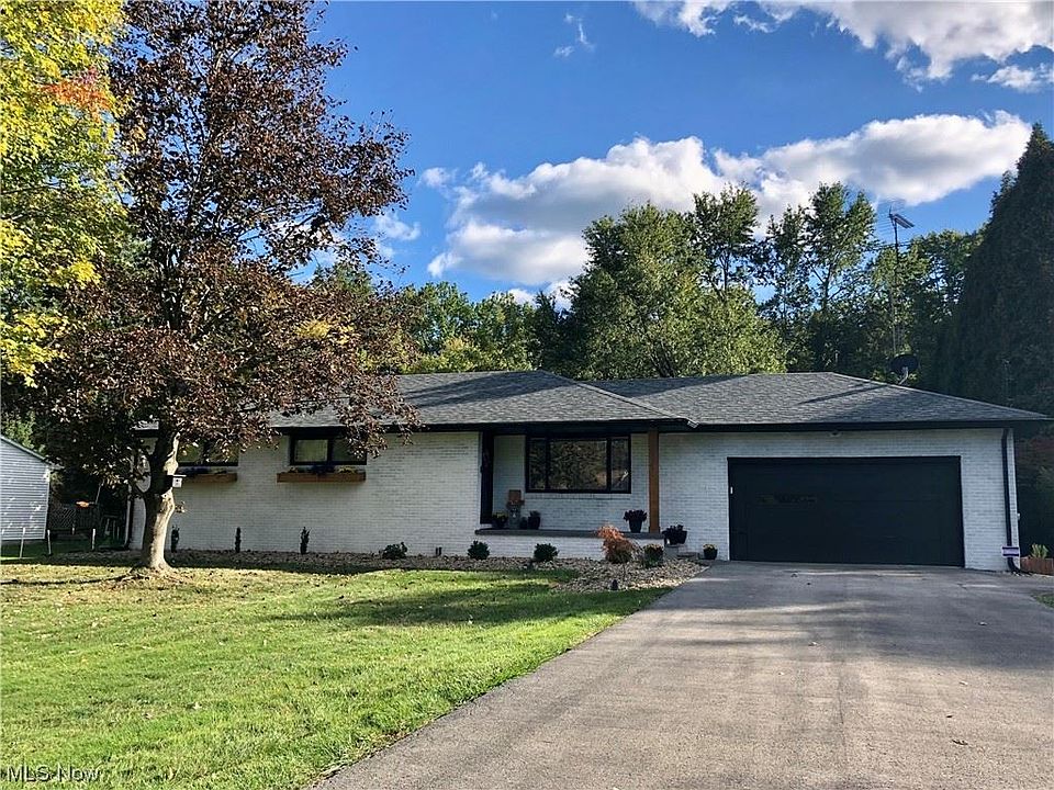 1st image of 5650 Breezewood Dr SE