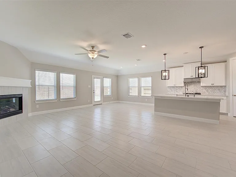 11123 Santiago River Ln — Photo 37