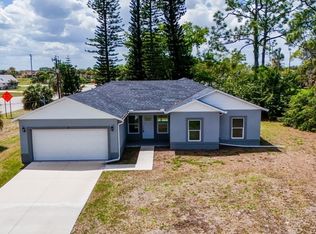 15 Hampton Ave, Lehigh Acres, FL 33936
