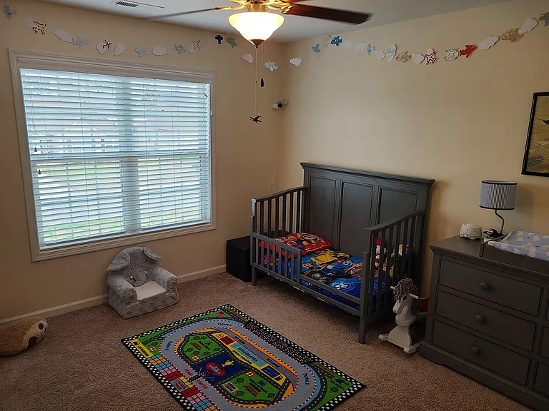 403 Derrick Dr — Photo 24