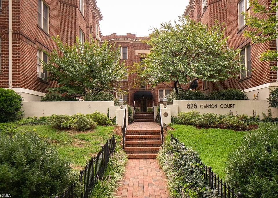 1st image of 828 N Elm St APT B6