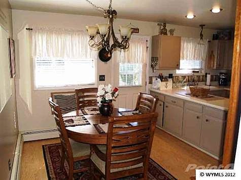 3rd image of 222 Tamarisk Dr