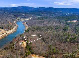 165 Richmond Ridge Rd, Asheville, NC 28806