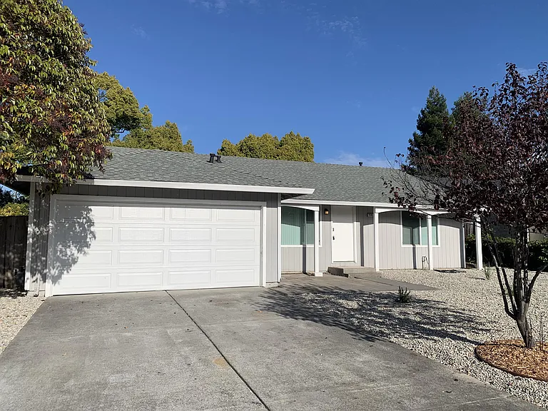 7181 Circle Dr — Photo 1