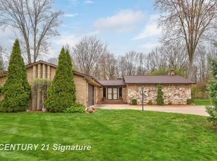 4640 Dale Ct, Bay City, MI