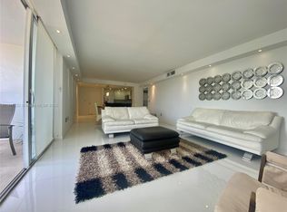 3731 N Country Club Dr APT 623, Aventura, FL 33180