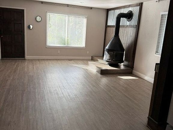 2nd image of 1200 Wildwood Ave #1