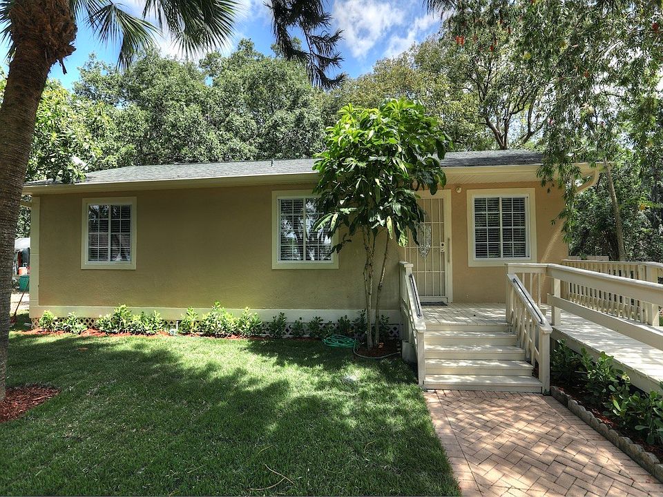 111 N Pine St, Fellsmere, FL 32948 Zillow