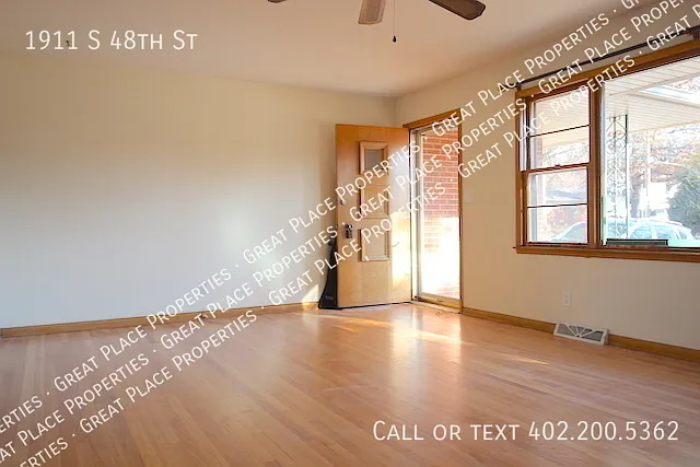 3 bed, 1280 sqft, $1,725 — Photo 4