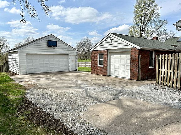 Detached Garages