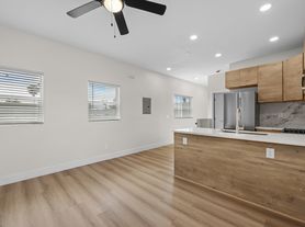 4436-44 Wilson Avenue - 4436 - Unit 3