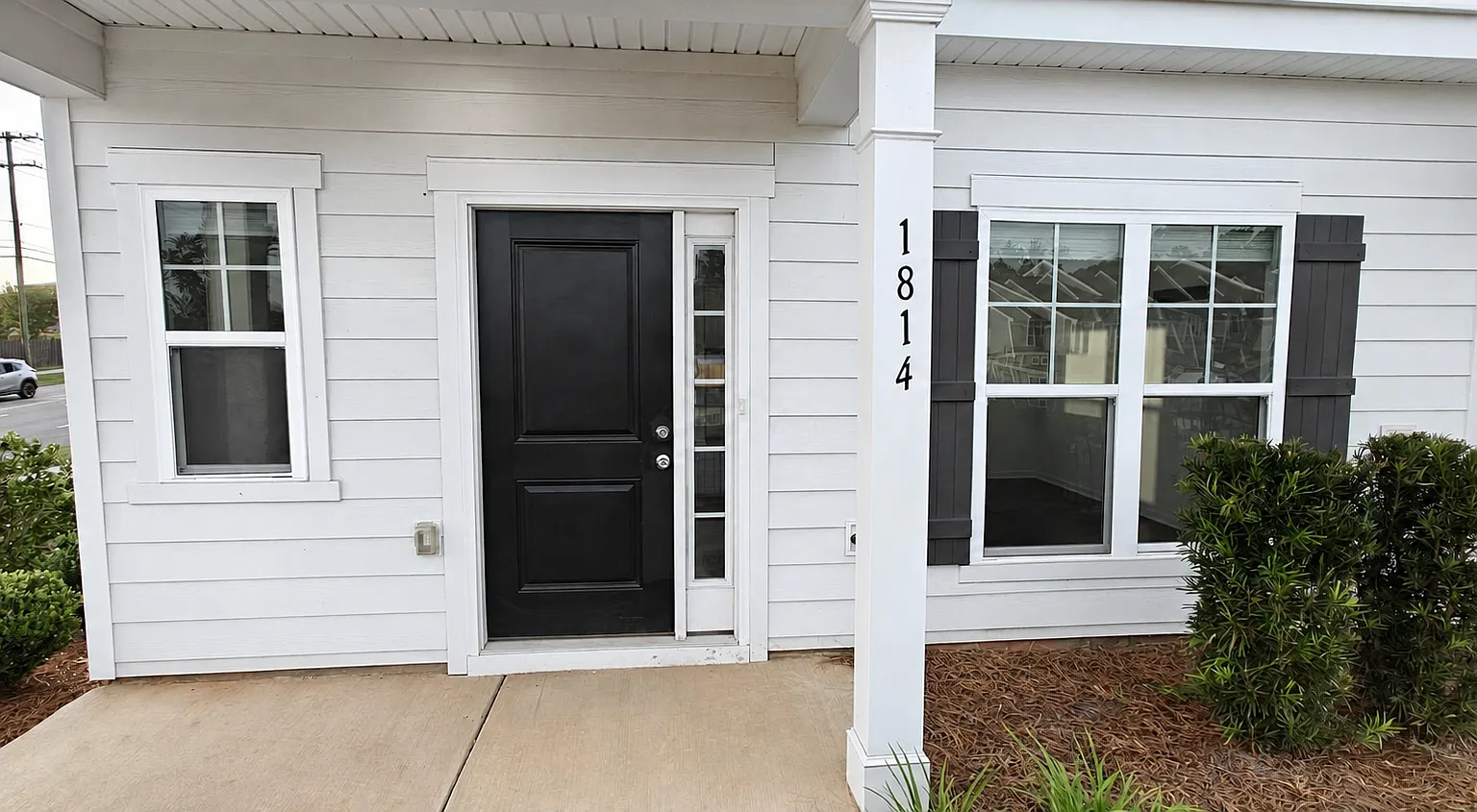 3 bed, 2.5 bath, 1585 sqft, $1,950 — Photo 3