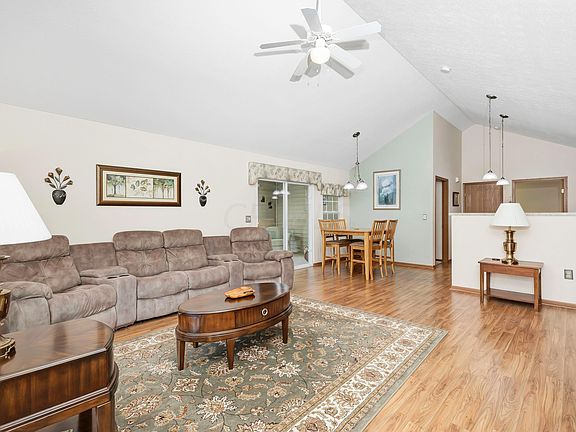 5th image of 6796 Winrock Dr #4