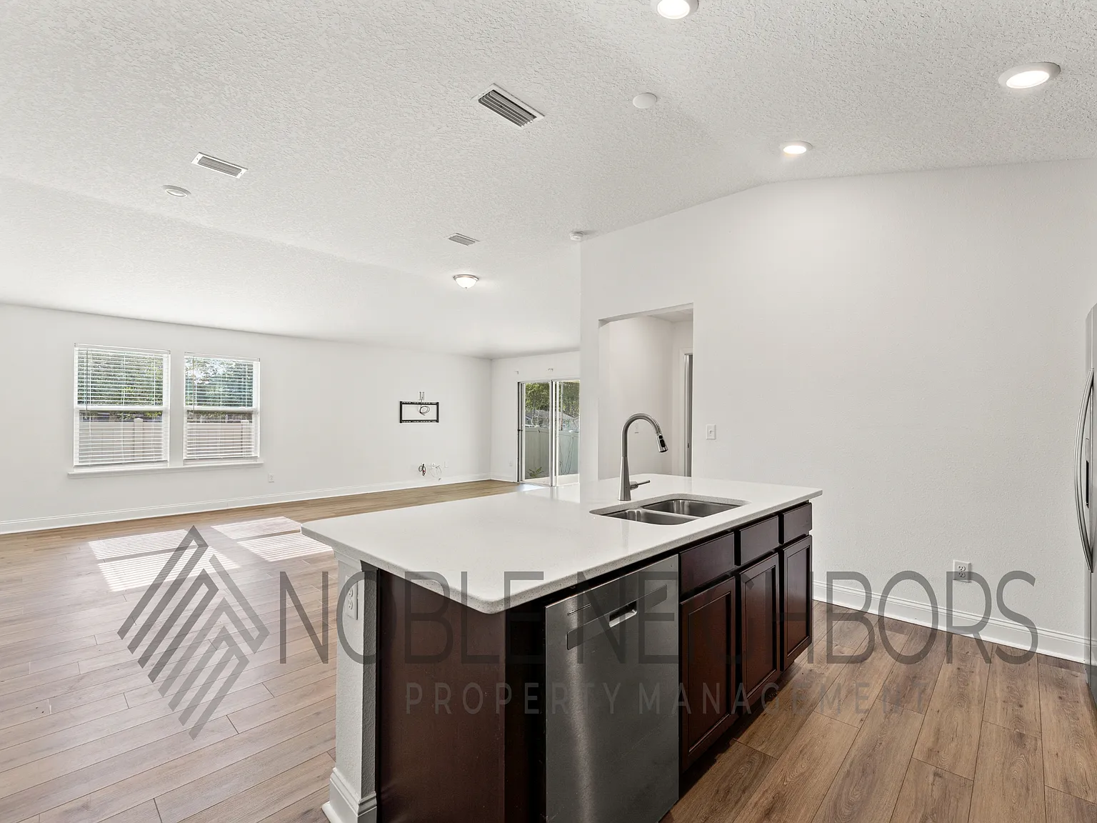 2907 Lucille Lane - 1 — Photo 4