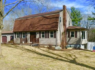 160 Pilgrim Rd, Braintree, MA 02184