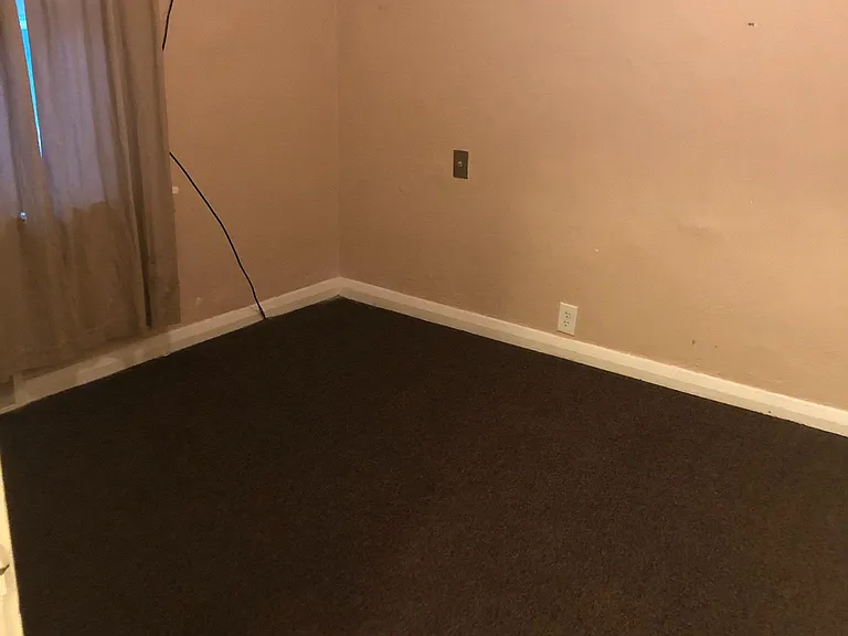 44 E Oakland St — Photo 3