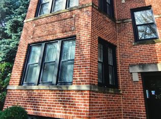 2042 W Berwyn Ave #1, Chicago, IL 60625