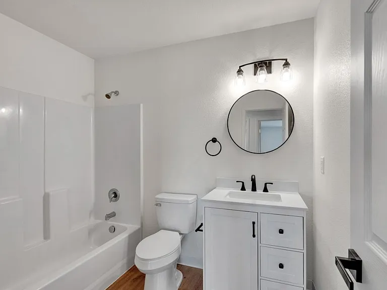 Main bathroom