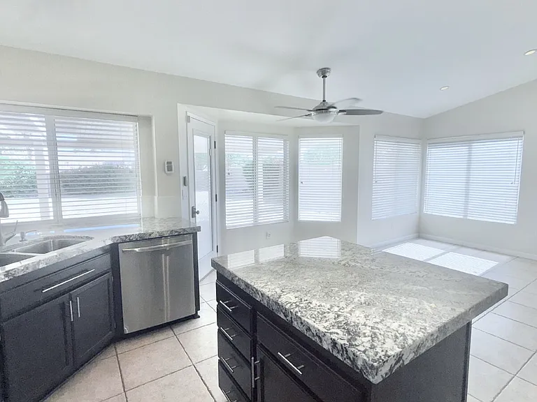 78880 Sanita Dr — Photo 13