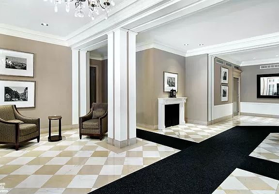 3rd image of 1050 Park Ave #1A