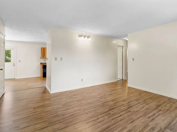 35 Hamburg, 35 Hamburg Dr APT 6, Weaverville, NC 28787