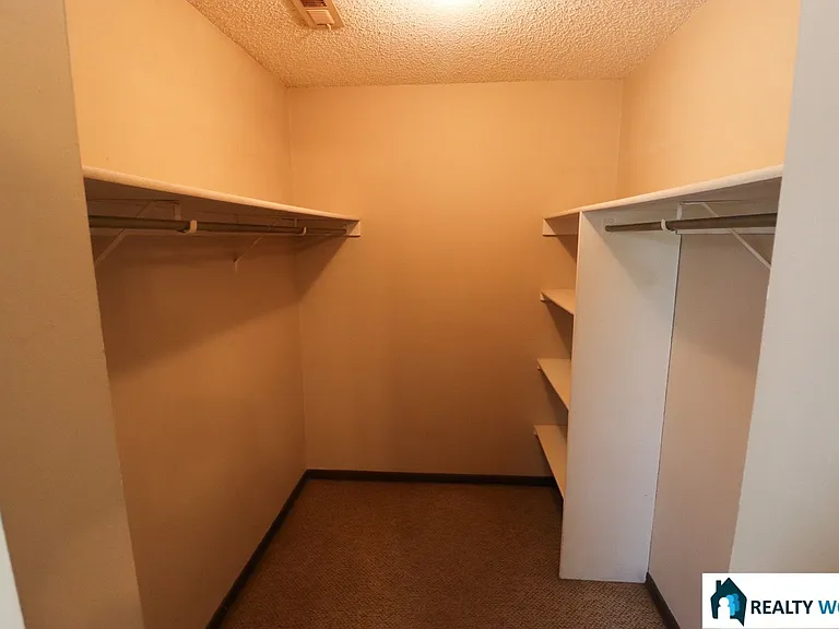 617 S 19th St — Photo 5