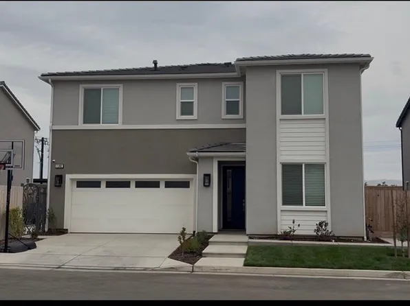 11382 N La Brisa Dr, Fresno, CA 93730