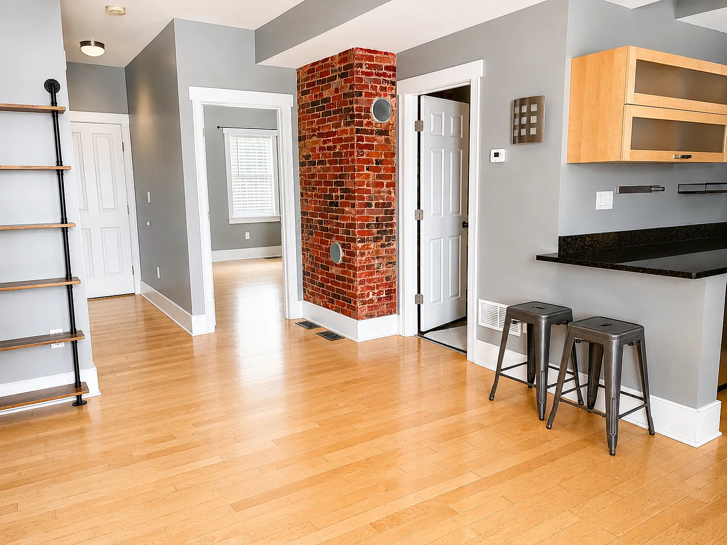 1 bed, 669 sqft, $2,350 — Photo 4