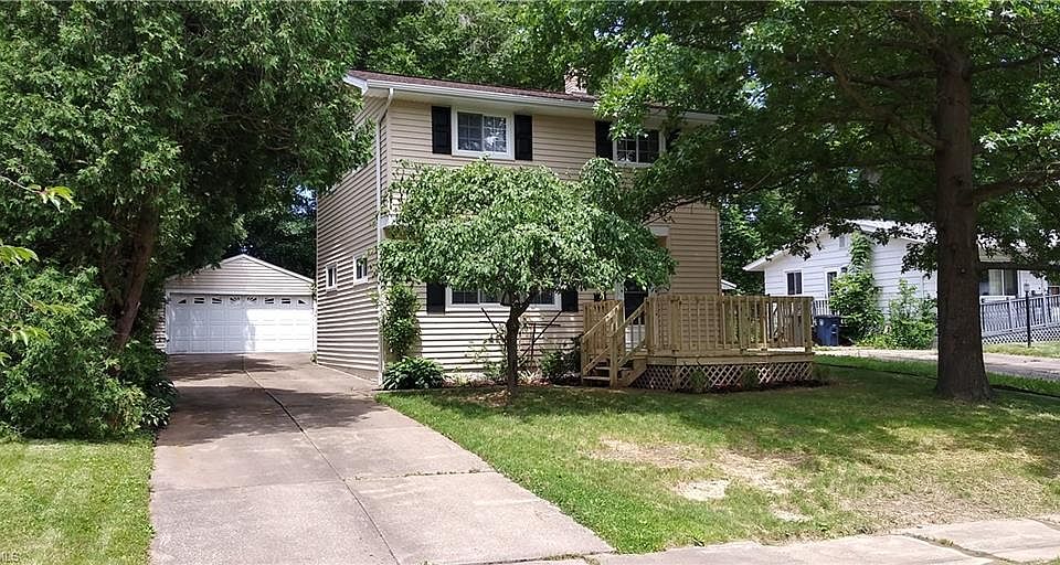 1st image of 2423 Cooledge Ave