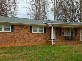 4229 Heatherstone Dr, Gastonia, NC 28056