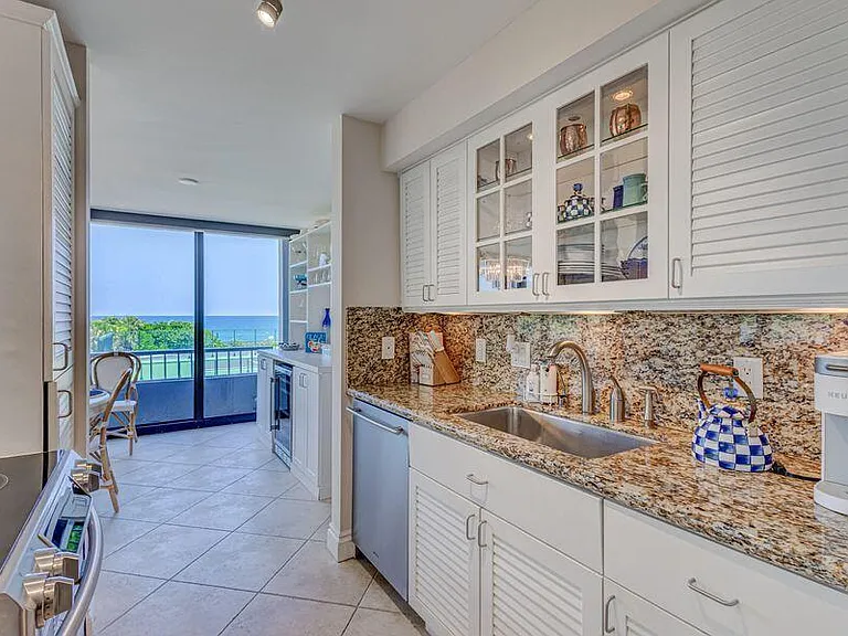 5550 N Ocean Dr #3C — Photo 11