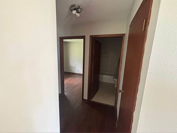 2nd image of 310 West St