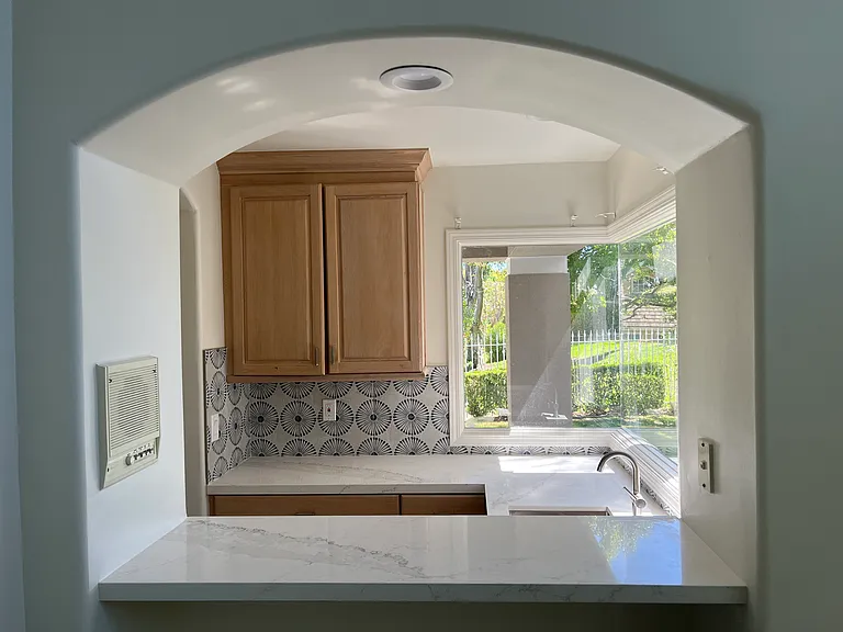 wet bar seen from living room